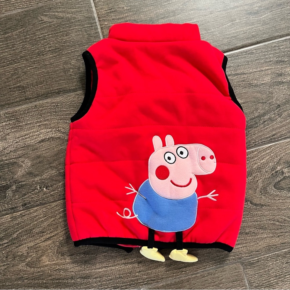 Peppa Pig / Red Vest